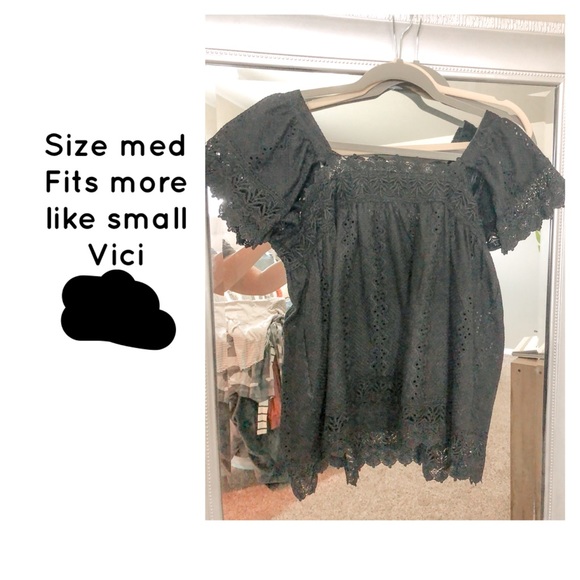 Eyelet top - Picture 5 of 5